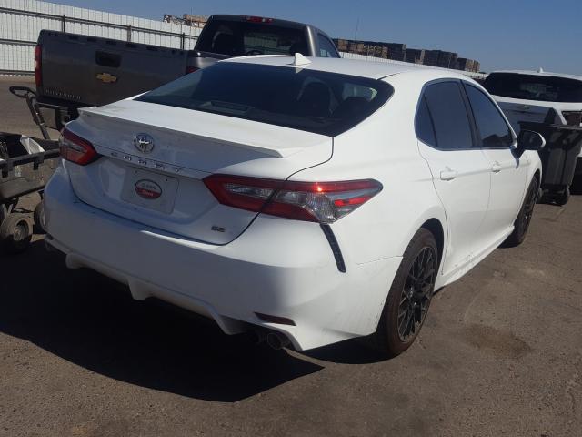 Photo 3 VIN: 4T1B11HKXKU188745 - TOYOTA CAMRY L 