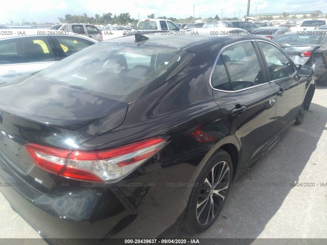 Photo 3 VIN: 4T1B11HKXKU215846 - TOYOTA CAMRY 