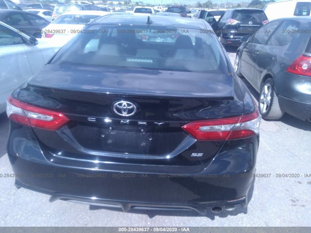 Photo 5 VIN: 4T1B11HKXKU215846 - TOYOTA CAMRY 