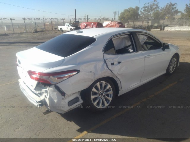 Photo 3 VIN: 4T1B11HKXKU215863 - TOYOTA CAMRY 