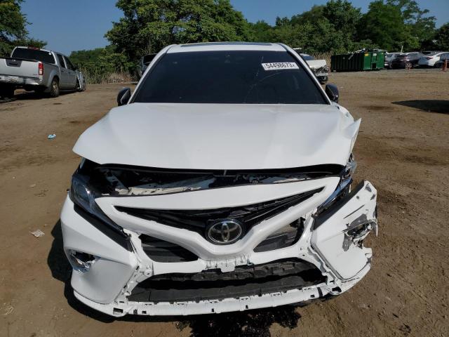 Photo 4 VIN: 4T1B11HKXKU220688 - TOYOTA CAMRY L 