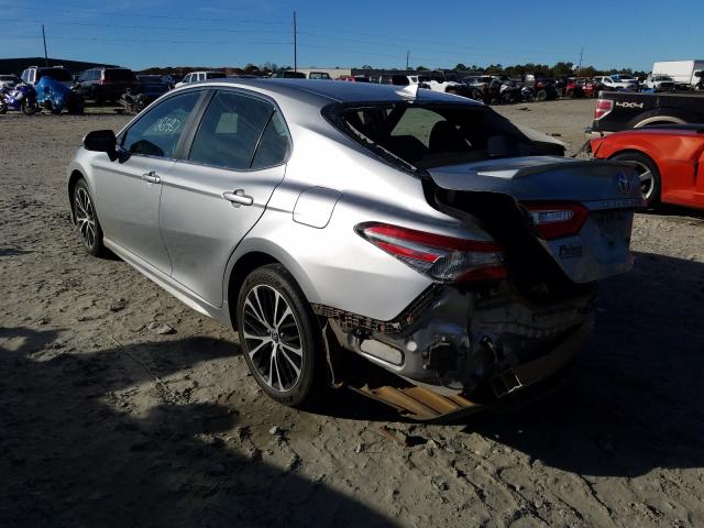 Photo 2 VIN: 4T1B11HKXKU235661 - TOYOTA CAMRY L 