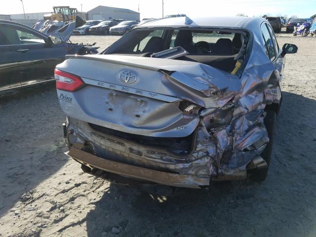 Photo 8 VIN: 4T1B11HKXKU235661 - TOYOTA CAMRY L 