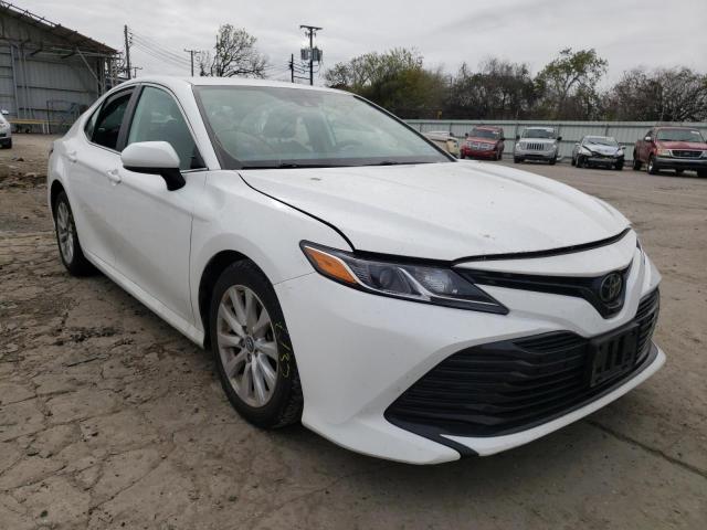 Photo 0 VIN: 4T1B11HKXKU243937 - TOYOTA CAMRY L 