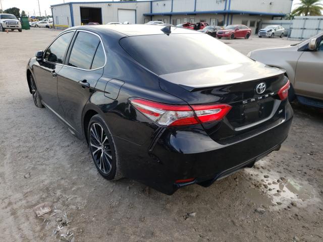 Photo 2 VIN: 4T1B11HKXKU244909 - TOYOTA CAMRY L 