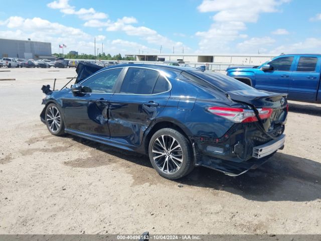 Photo 2 VIN: 4T1B11HKXKU248832 - TOYOTA CAMRY 