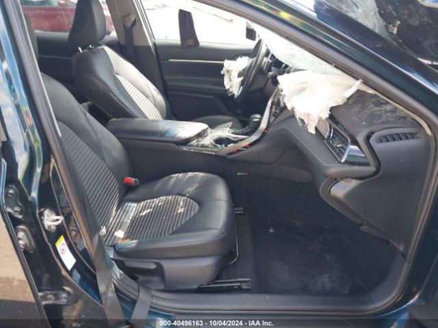 Photo 4 VIN: 4T1B11HKXKU248832 - TOYOTA CAMRY 