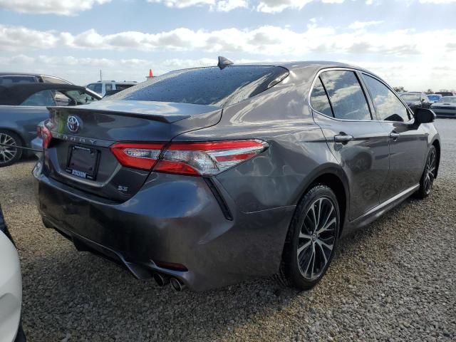 Photo 3 VIN: 4T1B11HKXKU256381 - TOYOTA CAMRY L 