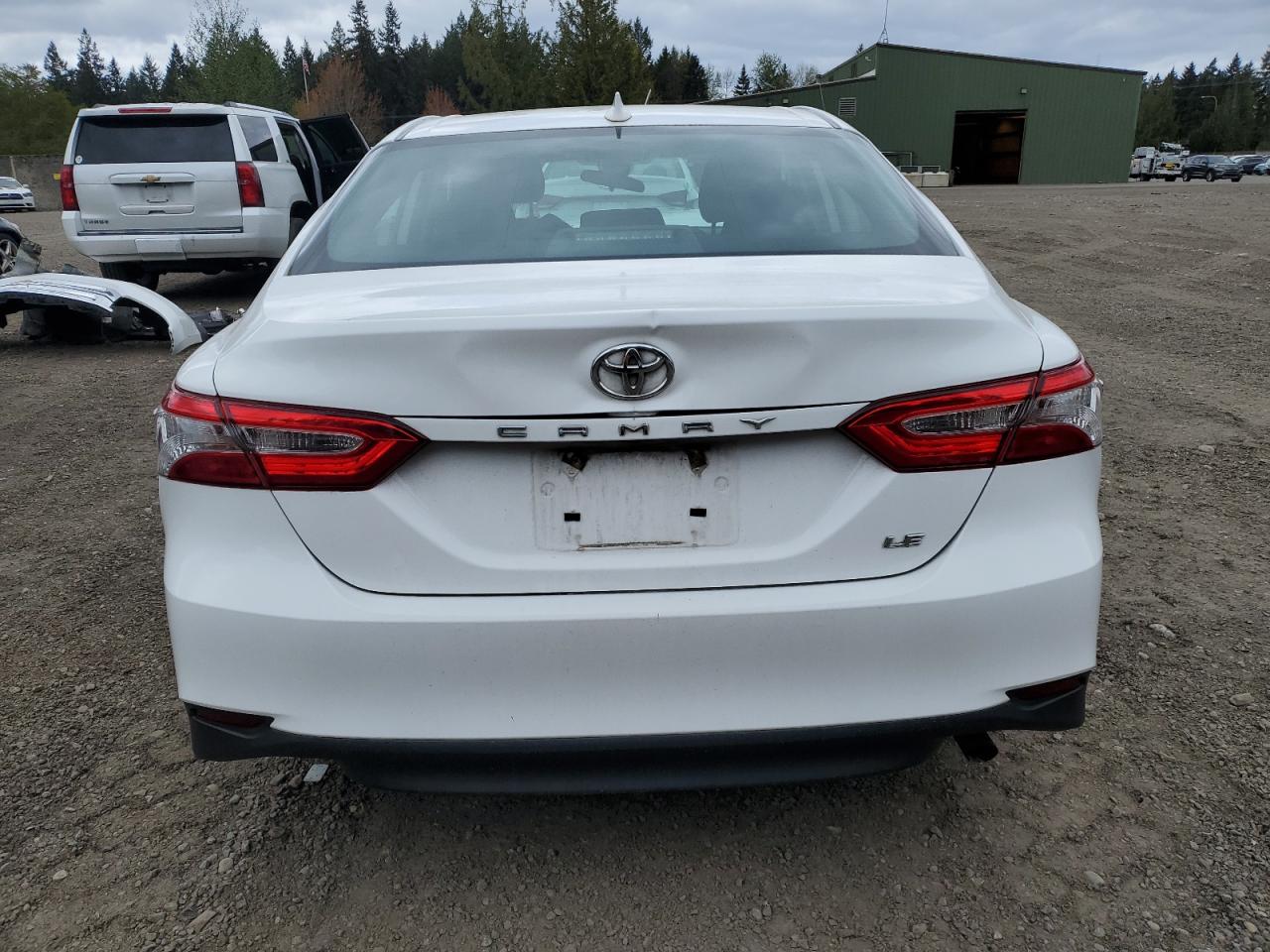 Photo 5 VIN: 4T1B11HKXKU256803 - TOYOTA CAMRY 