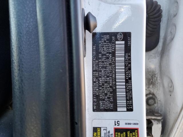 Photo 11 VIN: 4T1B11HKXKU267249 - TOYOTA CAMRY L 