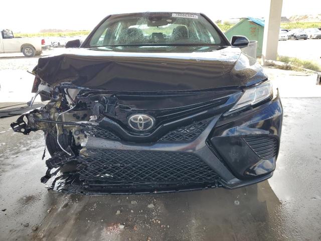 Photo 4 VIN: 4T1B11HKXKU267297 - TOYOTA CAMRY L 