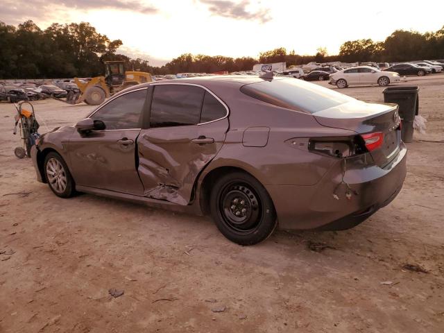 Photo 1 VIN: 4T1B11HKXKU282379 - TOYOTA CAMRY L 