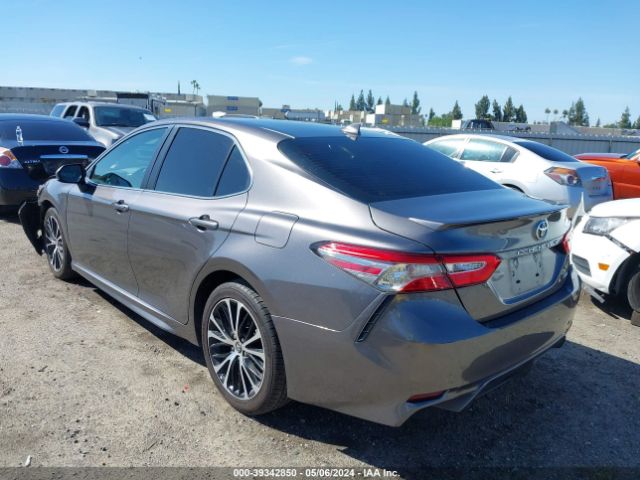 Photo 2 VIN: 4T1B11HKXKU293995 - TOYOTA CAMRY 