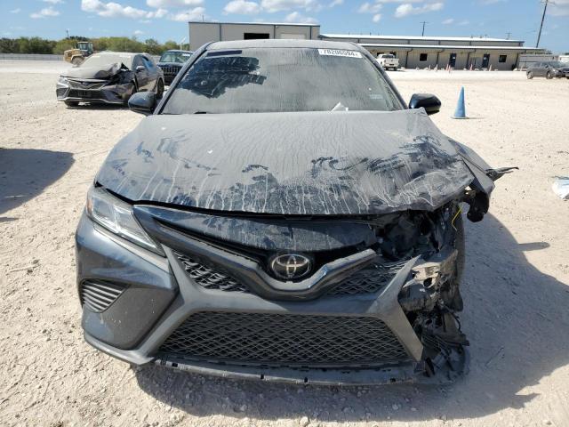 Photo 4 VIN: 4T1B11HKXKU691191 - TOYOTA CAMRY L 