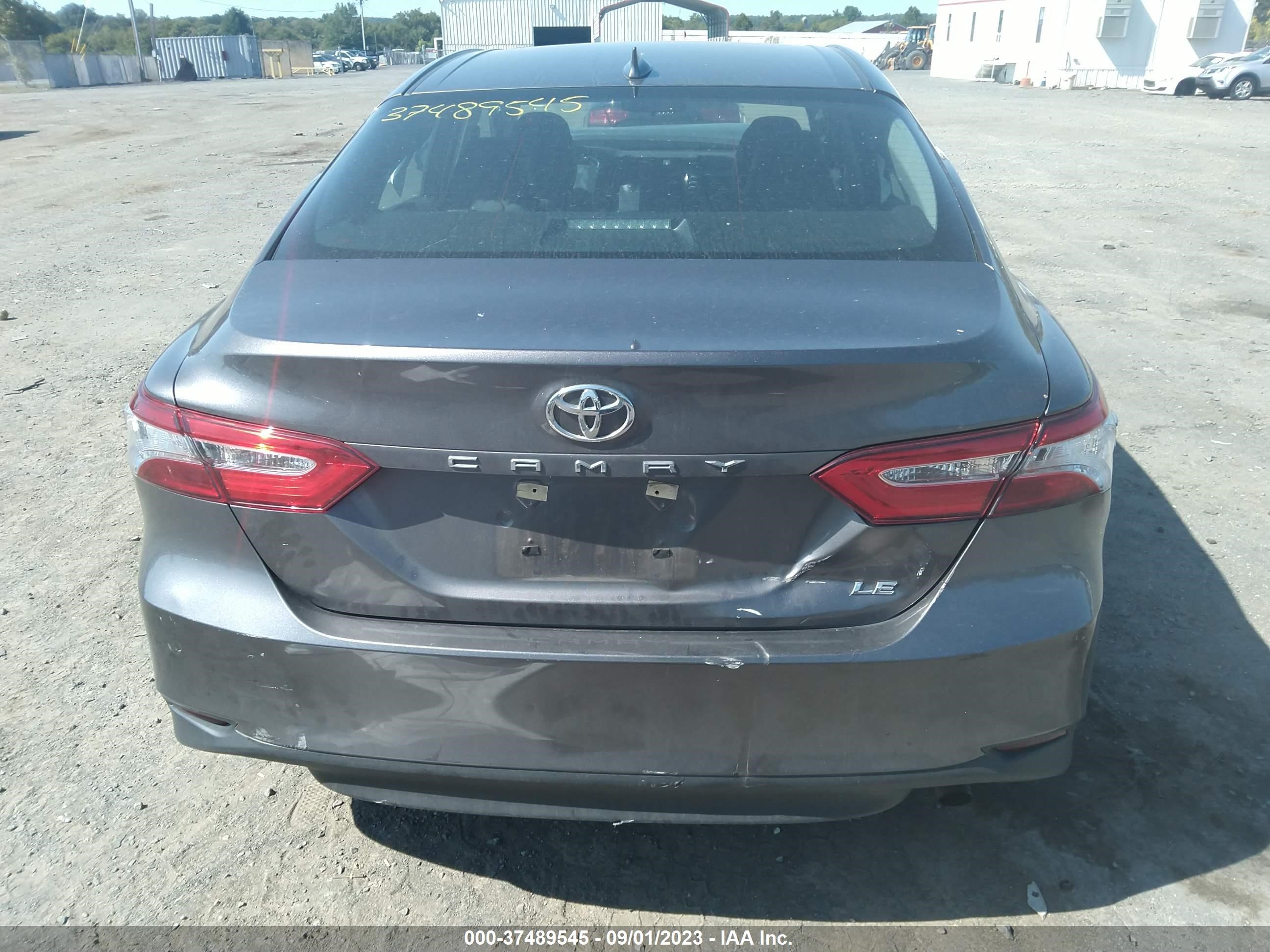 Photo 15 VIN: 4T1B11HKXKU694382 - TOYOTA CAMRY 