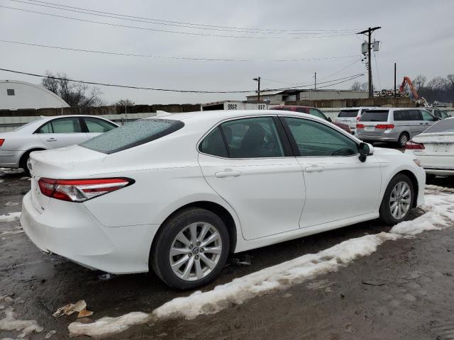 Photo 2 VIN: 4T1B11HKXKU696598 - TOYOTA CAMRY 