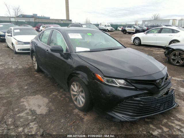 Photo 0 VIN: 4T1B11HKXKU717658 - TOYOTA CAMRY 