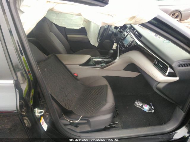 Photo 4 VIN: 4T1B11HKXKU717658 - TOYOTA CAMRY 