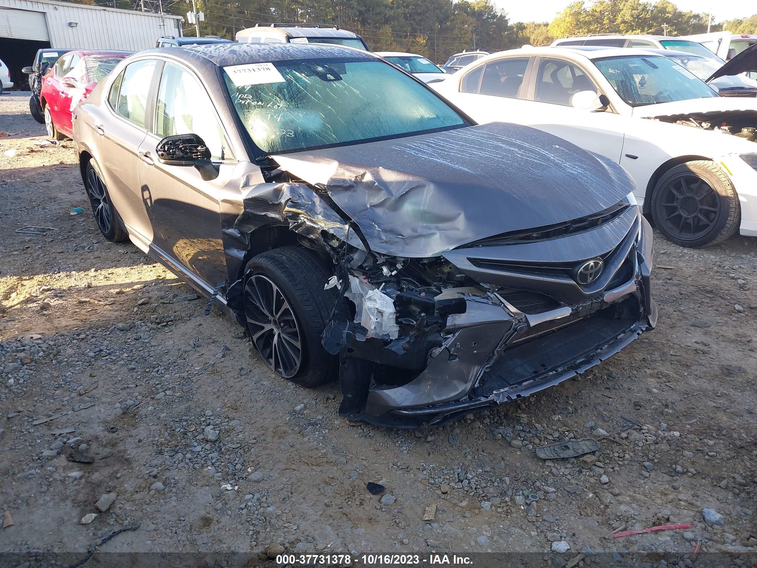 Photo 5 VIN: 4T1B11HKXKU723394 - TOYOTA CAMRY 