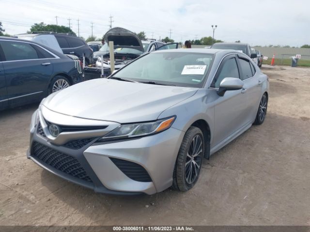 Photo 1 VIN: 4T1B11HKXKU729955 - TOYOTA CAMRY 