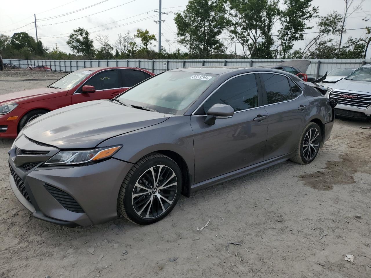 Photo 0 VIN: 4T1B11HKXKU739563 - TOYOTA CAMRY 