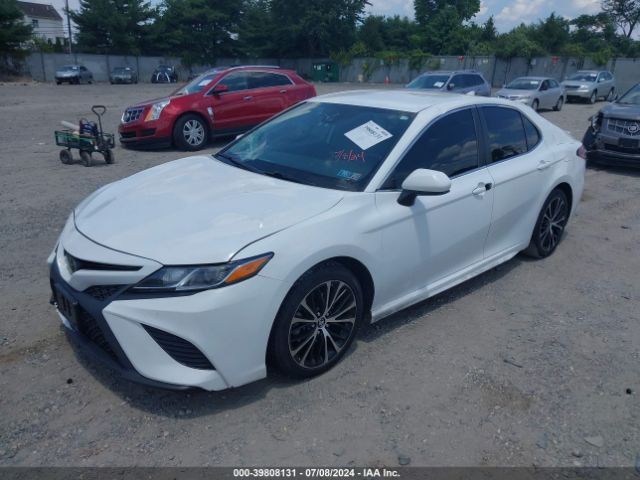 Photo 1 VIN: 4T1B11HKXKU742253 - TOYOTA CAMRY 