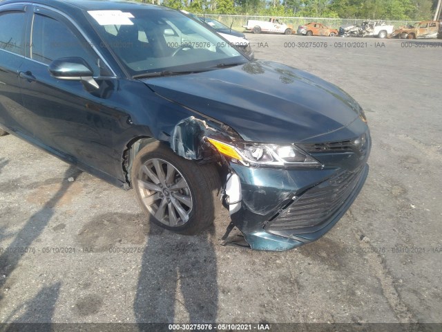 Photo 5 VIN: 4T1B11HKXKU749008 - TOYOTA CAMRY 