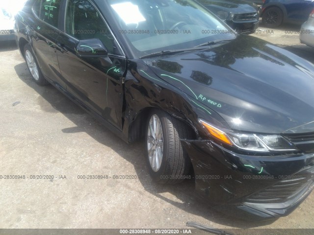 Photo 5 VIN: 4T1B11HKXKU760736 - TOYOTA CAMRY 