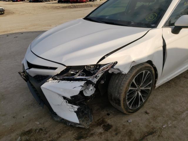 Photo 8 VIN: 4T1B11HKXKU765502 - TOYOTA CAMRY 