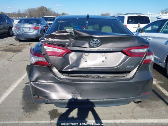 Photo 5 VIN: 4T1B11HKXKU770733 - TOYOTA CAMRY 