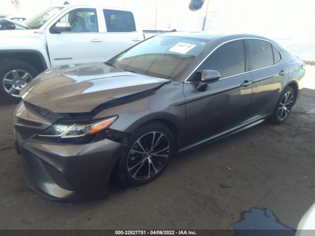 Photo 1 VIN: 4T1B11HKXKU772742 - TOYOTA CAMRY 