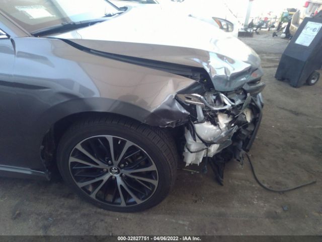 Photo 5 VIN: 4T1B11HKXKU772742 - TOYOTA CAMRY 