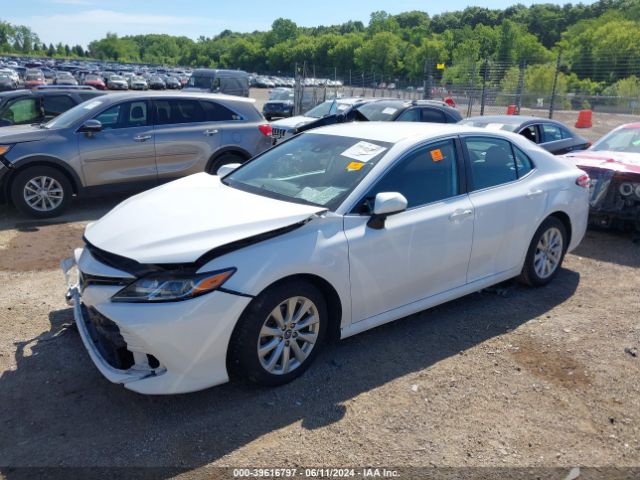 Photo 1 VIN: 4T1B11HKXKU773776 - TOYOTA CAMRY 