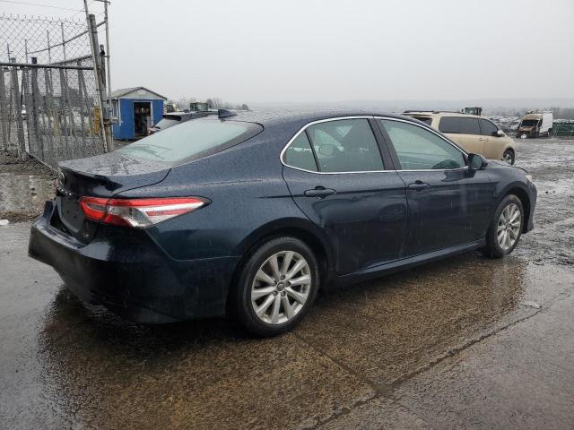 Photo 2 VIN: 4T1B11HKXKU783286 - TOYOTA CAMRY LE A 