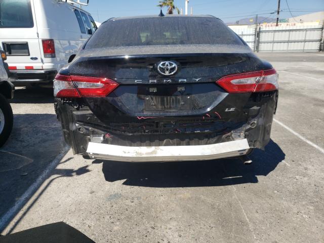 Photo 8 VIN: 4T1B11HKXKU784387 - TOYOTA CAMRY LE 