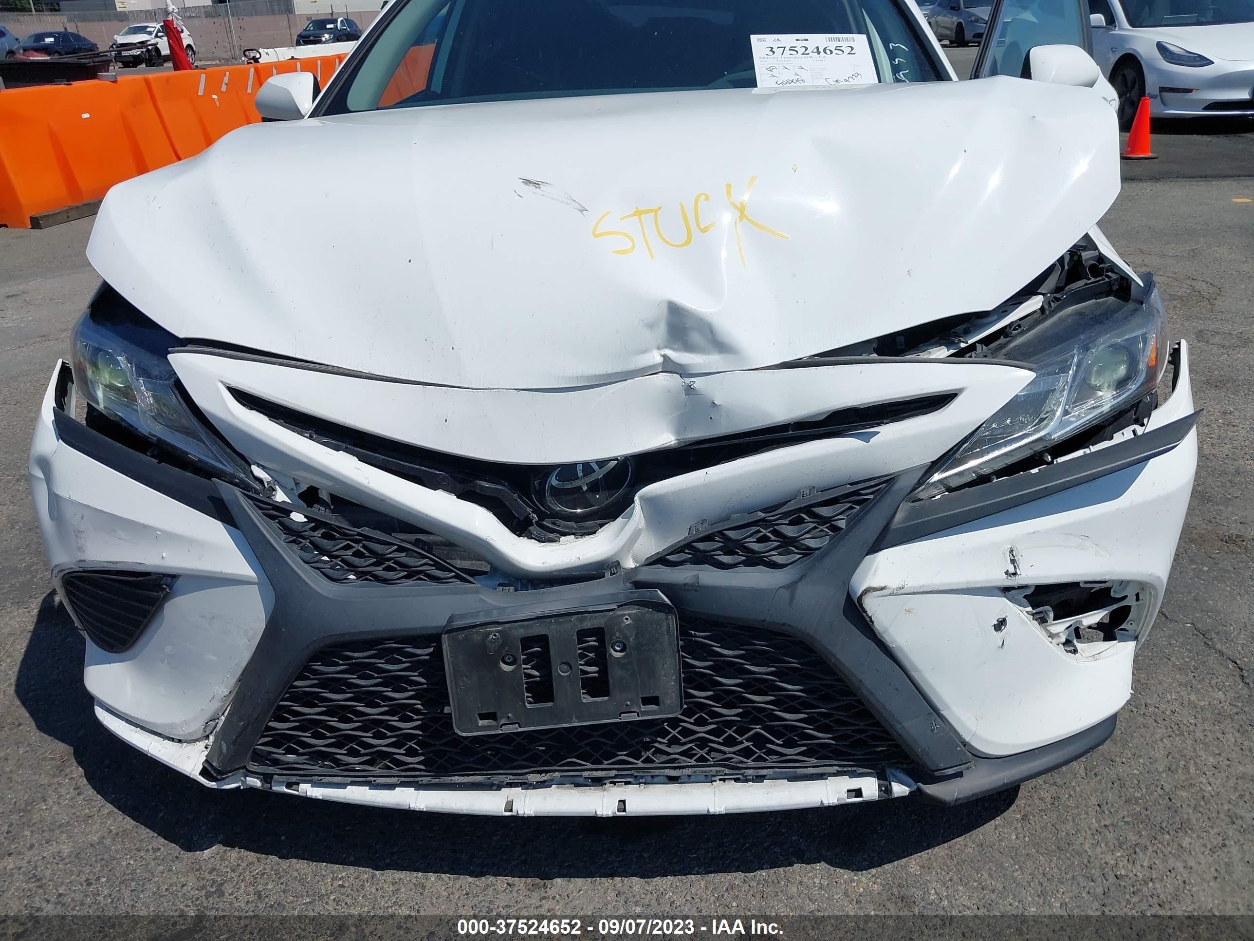 Photo 5 VIN: 4T1B11HKXKU785569 - TOYOTA CAMRY 