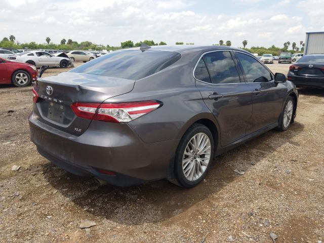 Photo 3 VIN: 4T1B11HKXKU787323 - TOYOTA CAMRY 