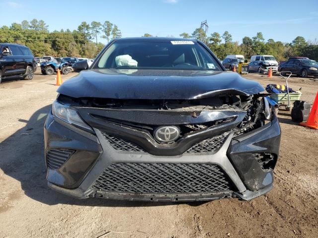 Photo 4 VIN: 4T1B11HKXKU795132 - TOYOTA CAMRY 