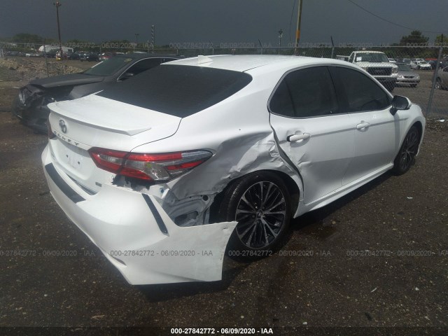 Photo 3 VIN: 4T1B11HKXKU803844 - TOYOTA CAMRY 