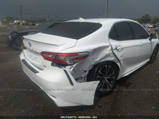 Photo 5 VIN: 4T1B11HKXKU803844 - TOYOTA CAMRY 