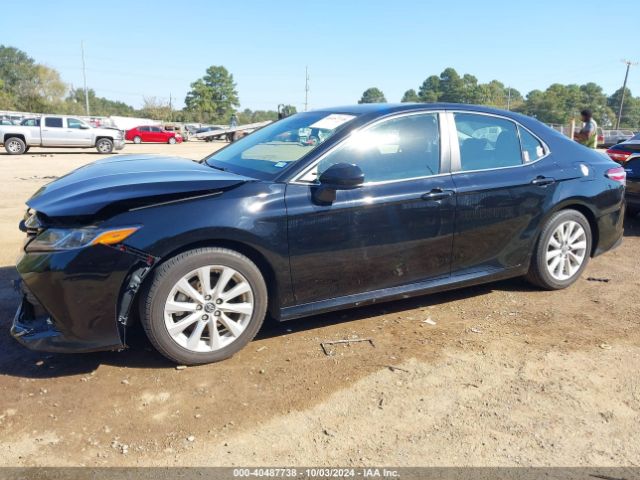 Photo 1 VIN: 4T1B11HKXKU811491 - TOYOTA CAMRY 