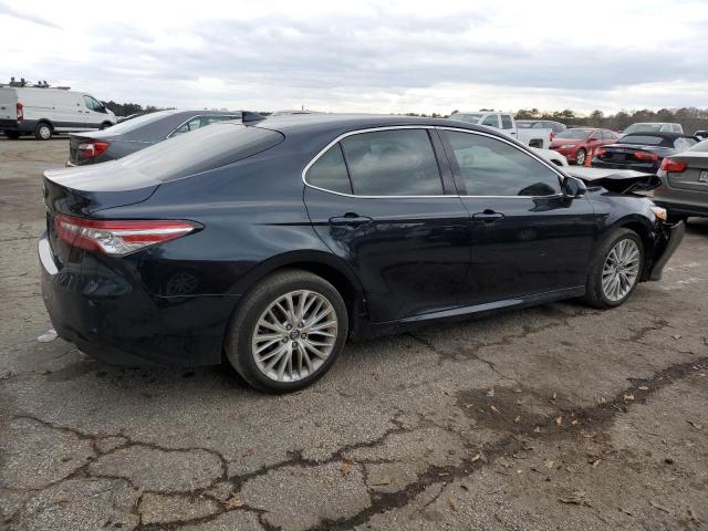 Photo 2 VIN: 4T1B11HKXKU818375 - TOYOTA CAMRY 