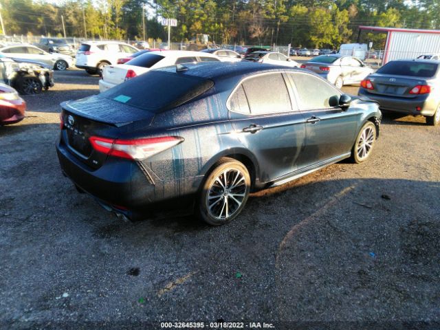 Photo 3 VIN: 4T1B11HKXKU829523 - TOYOTA CAMRY 