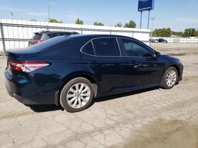 Photo 2 VIN: 4T1B11HKXKU841557 - TOYOTA CAMRY L 