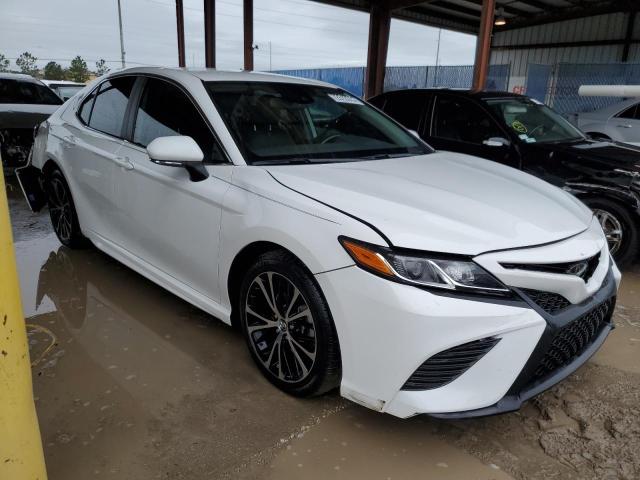 Photo 3 VIN: 4T1B11HKXKU852798 - TOYOTA CAMRY L 