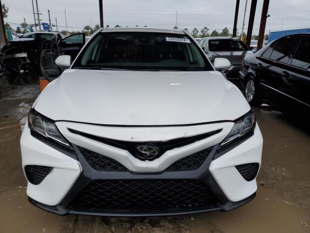 Photo 4 VIN: 4T1B11HKXKU852798 - TOYOTA CAMRY L 