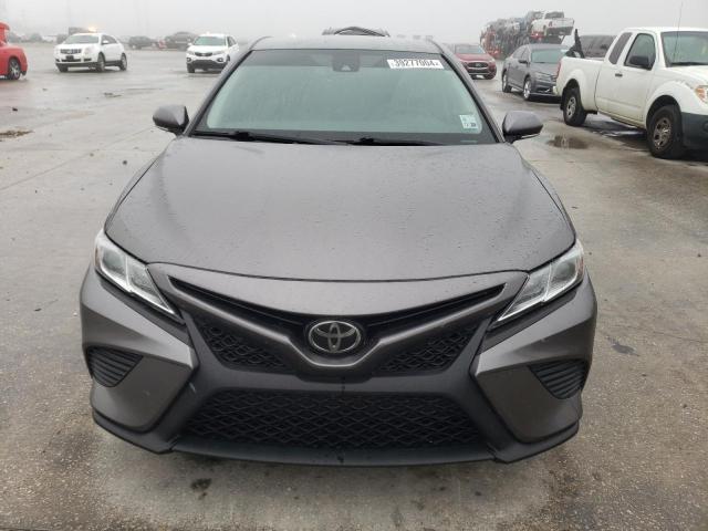 Photo 4 VIN: 4T1B11HKXKU855183 - TOYOTA CAMRY 