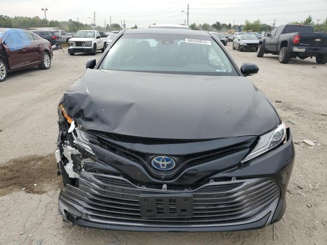 Photo 4 VIN: 4T1B21HK0JU005607 - TOYOTA CAMRY 