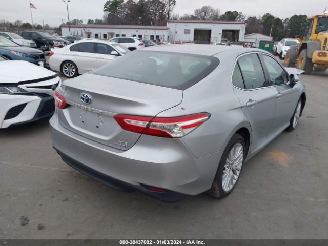 Photo 3 VIN: 4T1B21HK0JU008541 - TOYOTA CAMRY HYBRID 