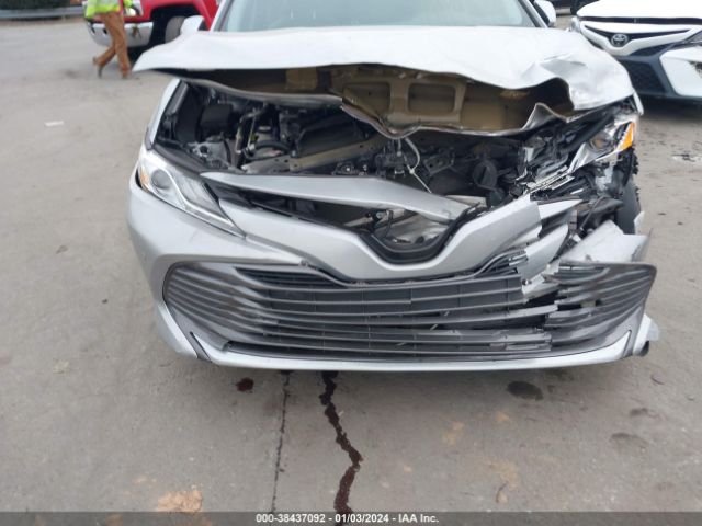 Photo 5 VIN: 4T1B21HK0JU008541 - TOYOTA CAMRY HYBRID 